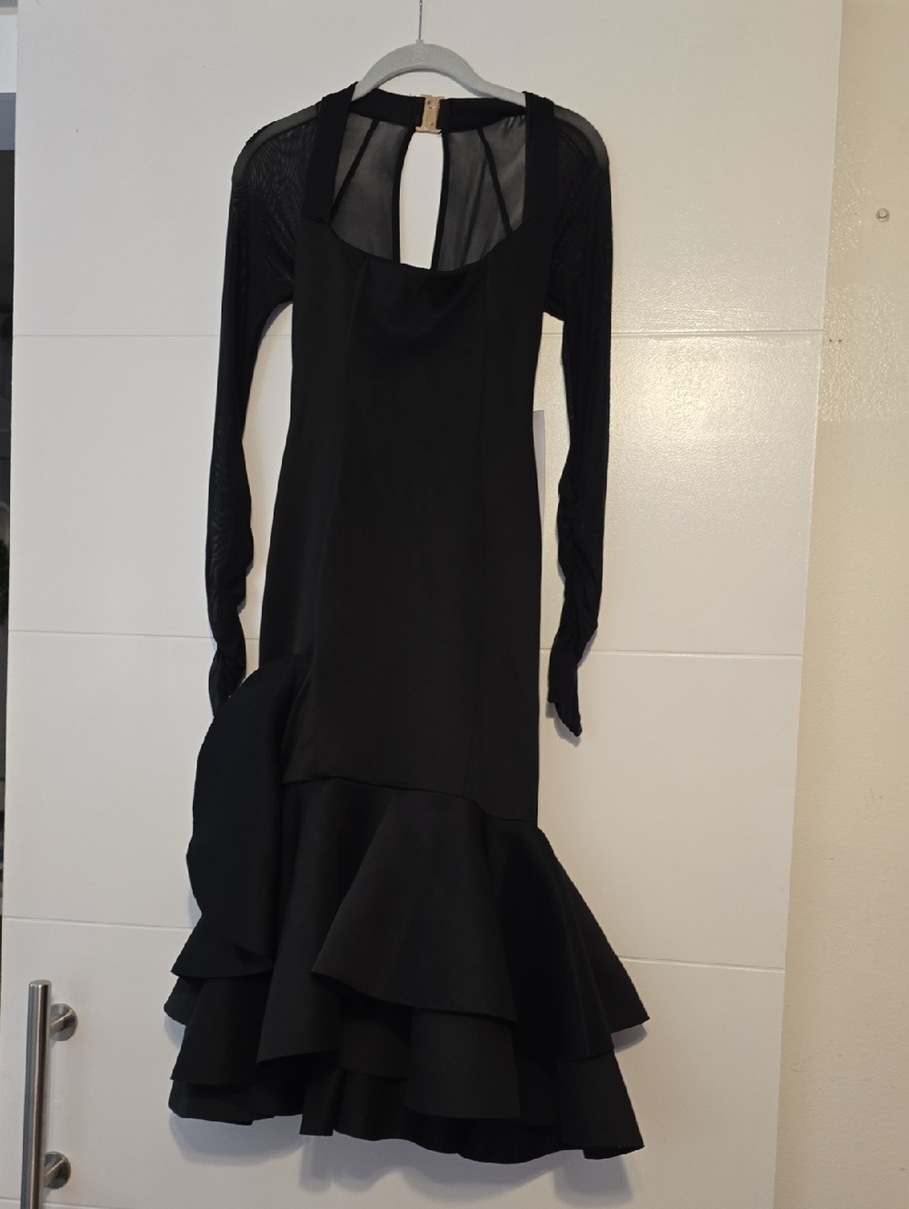 Black Ruffle Hem Long-Sleeve Dress